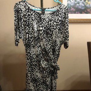 Ann Taylor Women's Black/White Print Dress Sz M